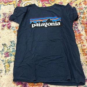 Boys Patagonia t-shirt